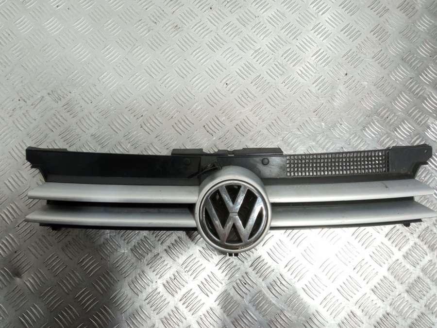 1J0853655D Решетка радиатора Volkswagen Golf 4 Арт AG1031032