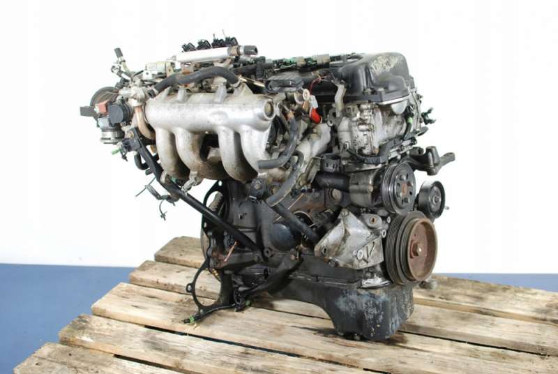 Двигатель ниссан 1.5. Nissan Almera n16 двигатель. Двигатель Ниссан qg15de. Nissan Almera n16 1.5 двигатель. Двигатель - qg16 Ниссан Альмера.