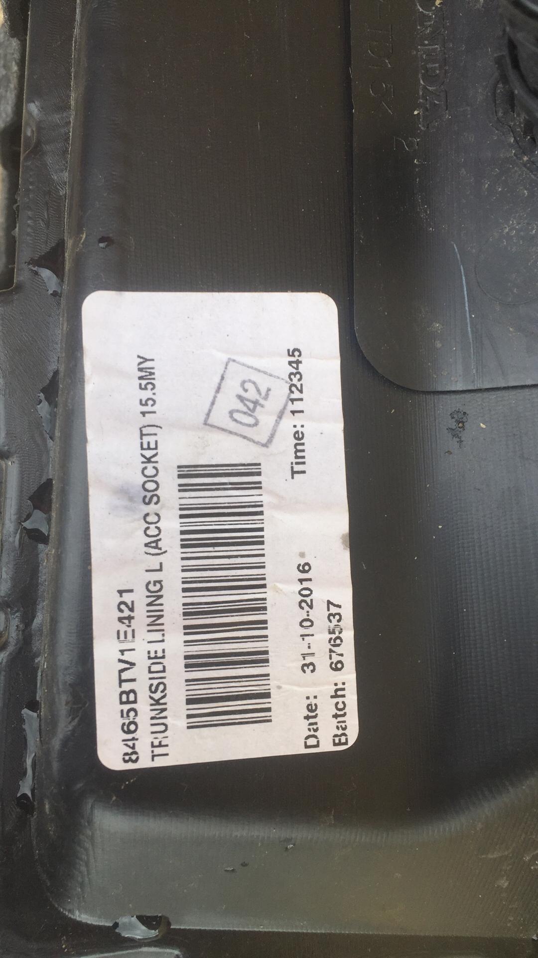 Обшивка багажника левая нижняя Honda Civic 9 2015. Купить бу Honda Civic 9 OEM №8465BTV1E421