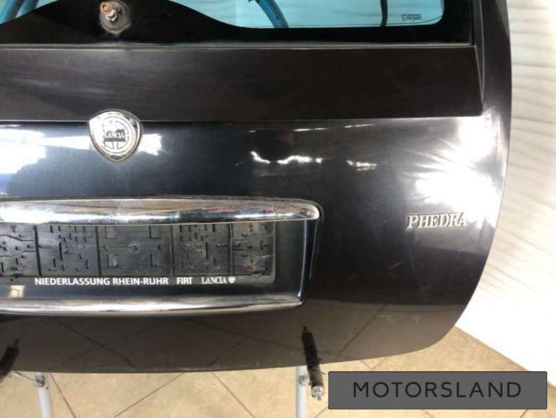  Крышка багажника (дверь 3-5) к Lancia Phedra | Фото 3