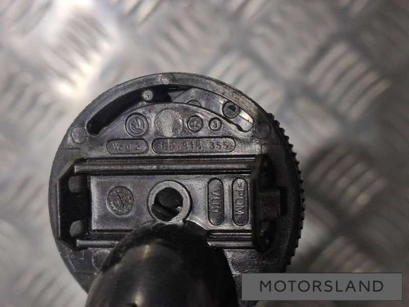 5E0816355 Клапан выпускной к Volkswagen Passat B8 | Фото 3