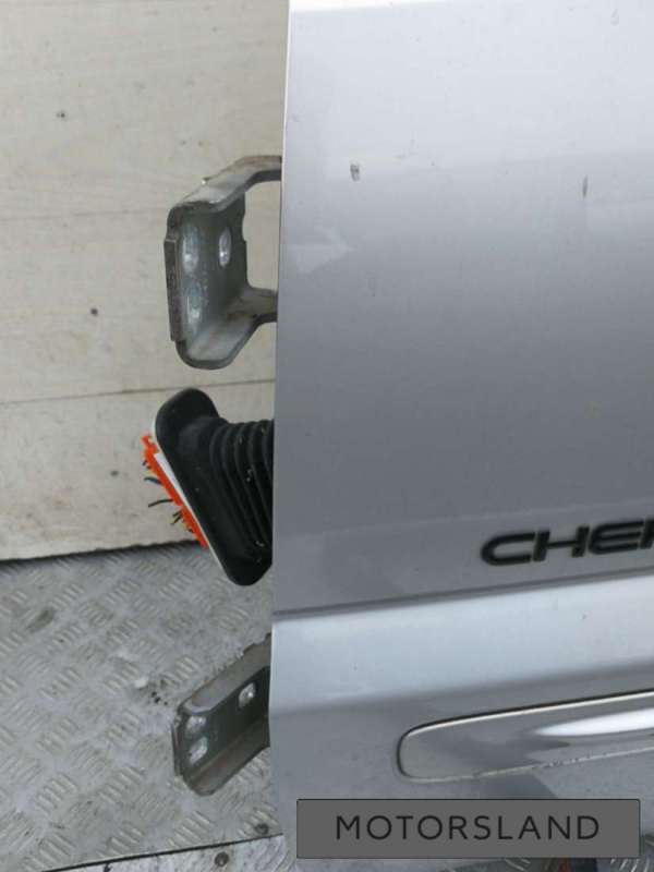  Дверь передняя левая к Jeep Cherokee KJ | Фото 6