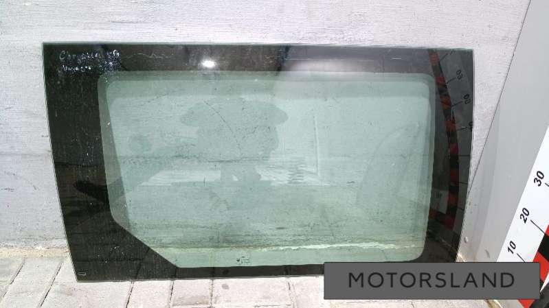  Стекло двери задней правой к Plymouth Voyager | Фото 1