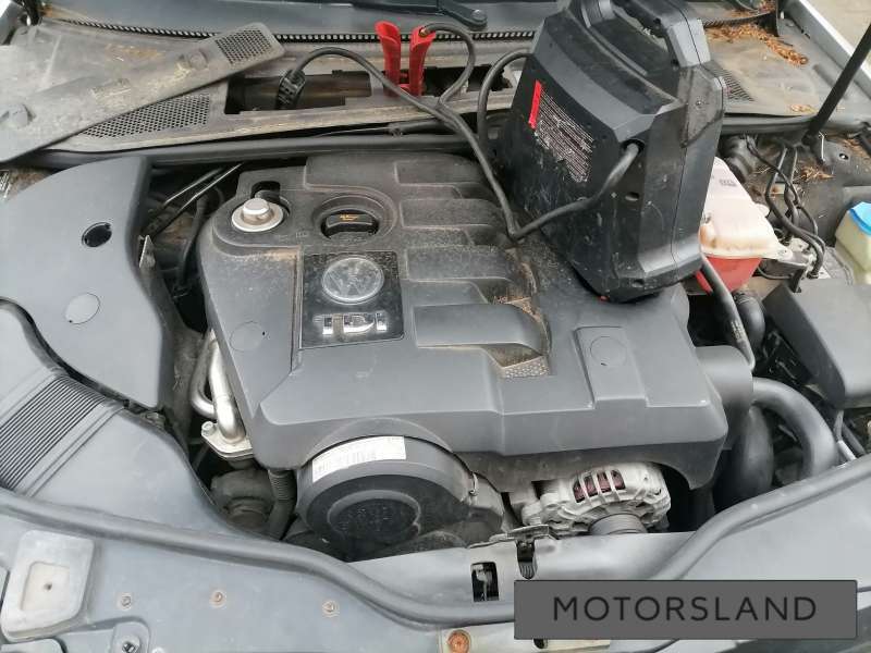 038109147 Защита ремня ГРМ (кожух) к Volkswagen Passat B5 | Фото 16